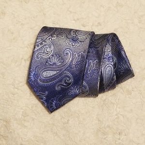 Van Heusen Blue and Silver Paisley 100% Silk Tie